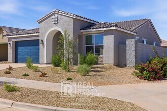 16808 W Cavedale Dr in Sun City West, AZ - Building Photo - Building Photo