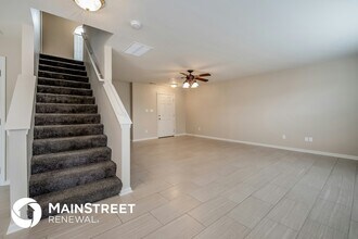 9707 Evanwood Ct in Louisville, KY - Foto de edificio - Building Photo