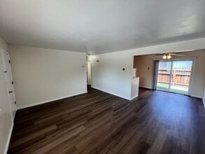 1750 York Wy in Sparks, NV - Building Photo - Building Photo