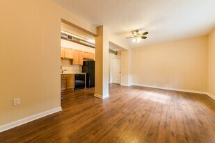 12 Cunliffe Way in Pittsburgh, PA - Building Photo