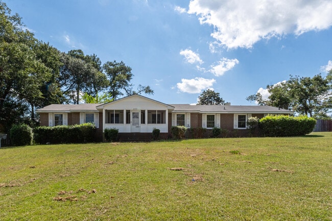 2574 Richmond Hill Rd