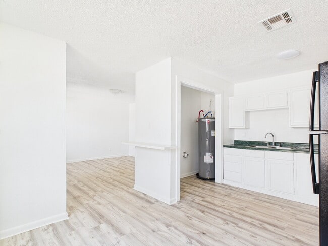 property at 1602 9th St