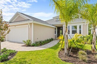 229 Hawthorn Ave in Palm Coast, FL - Building Photo - Building Photo