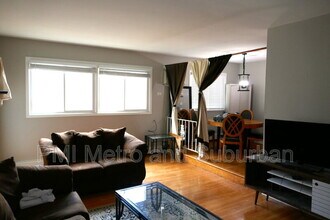 828 N Austin Blvd in Oak Park, IL - Building Photo - Building Photo