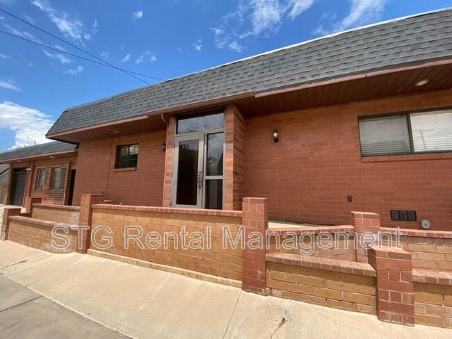 145 E 500 S in Saint George, UT - Building Photo - Building Photo