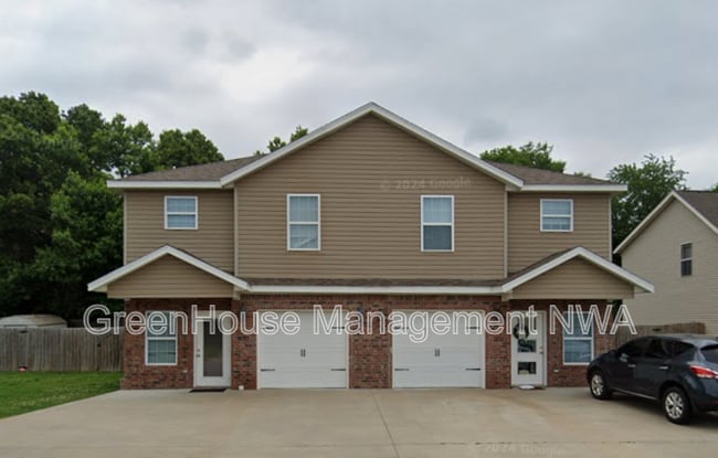 property at 818 Baker St NW