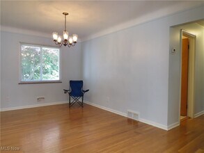 25316 Conover Dr in Bay Village, OH - Building Photo - Building Photo