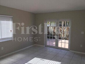 10036 NW 126th Terrace in Hialeah Gardens, FL - Building Photo - Building Photo