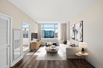 Flats 130 at Constitution Square in Washington, DC - Foto de edificio - Building Photo