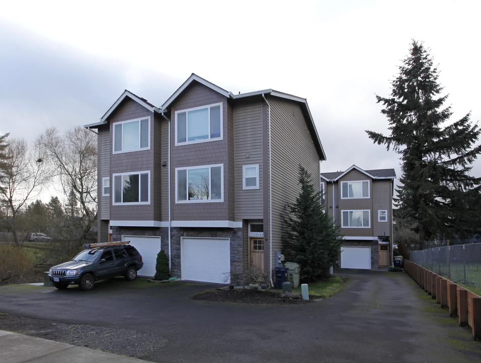 Johnson Street Townhomes in Beaverton, OR - Building Photo