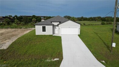 2009 Inglewood Cir in La Belle, FL - Building Photo - Building Photo