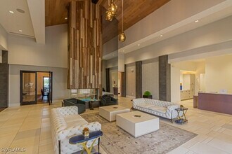 8756 Bellano Ct in Naples, FL - Building Photo - Building Photo