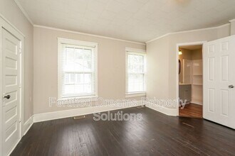 407 Seaman St in Winston-Salem, NC - Building Photo - Building Photo