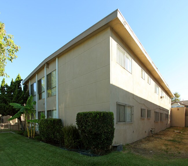 914 S Citron St in Anaheim, CA - Building Photo - Building Photo