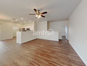 16115 W Woodlands Ave in Goodyear, AZ - Building Photo - Building Photo