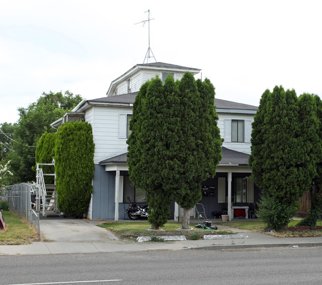 336 2nd Ave N in Twin Falls, ID - Building Photo - Building Photo