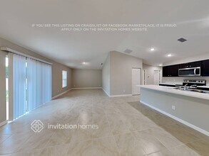 343 SE Yardley Terrace in Port St. Lucie, FL - Building Photo - Building Photo