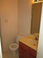 19917 Stoney Haven Dr in Cypress, TX - Building Photo - Building Photo