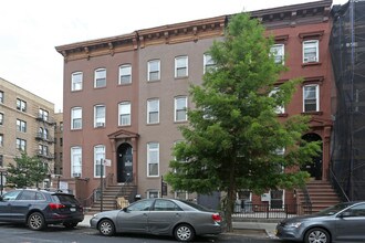 41 Putnam Ave in Brooklyn, NY - Building Photo - Building Photo