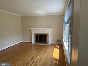 6642 Kirkley Ave in McLean, VA - Building Photo - Building Photo