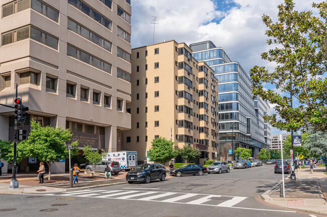 The President Condo in Washington, DC - Building Photo - Building Photo