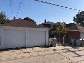 4619 W Fond du Lac Ave-Unit -4619 in Milwaukee, WI - Building Photo - Building Photo