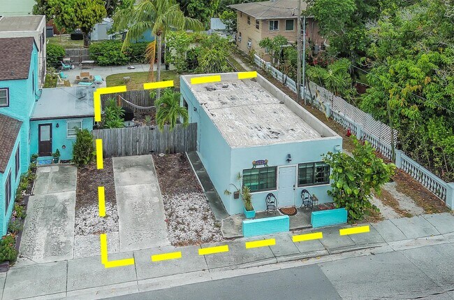 property at 622 10th Ave N