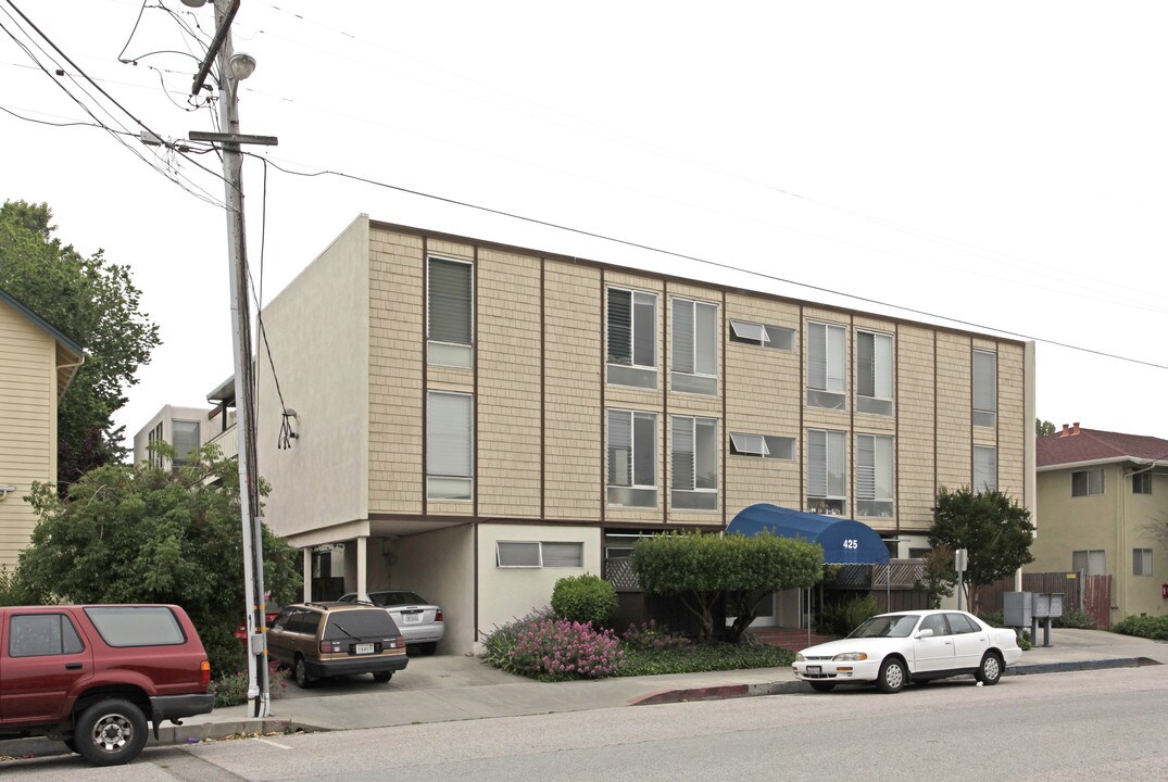 Parkview Apartments in Santa Cruz, CA - Building Photo