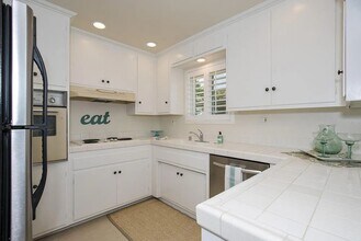 1600 Garden St in Santa Barbara, CA - Building Photo - Building Photo