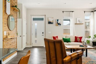 10053 E 60th Ave in Denver, CO - Building Photo - Building Photo