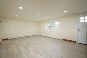 41 River Edge Rd, Unit Studio 1G in River Edge, NJ - Foto de edificio - Building Photo