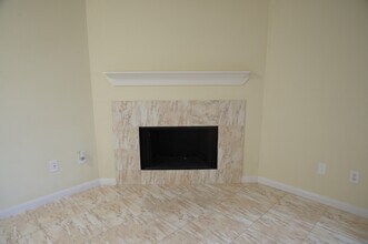2750 Holly Hall St, Unit #908 in Houston, TX - Building Photo - Building Photo