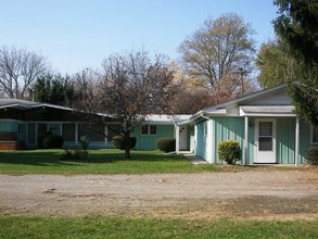 Bruce Township Apartments in Romeo, MI - Foto de edificio - Building Photo