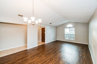 2697 Diplomat Ct in Jacksonville, FL - Building Photo - Building Photo