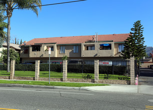 11762 Rancho Santiago Blvd in Orange, CA - Building Photo - Building Photo