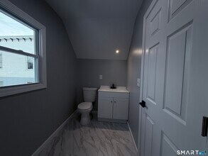 228 Holly St in Bridgeport, CT - Building Photo - Building Photo