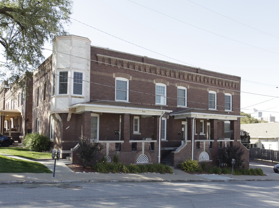 638-644 S 19th St in Omaha, NE - Building Photo