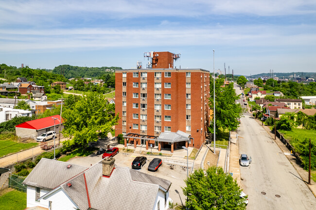 Harry Truman Towers in Duquesne, PA - Building Photo - Building Photo