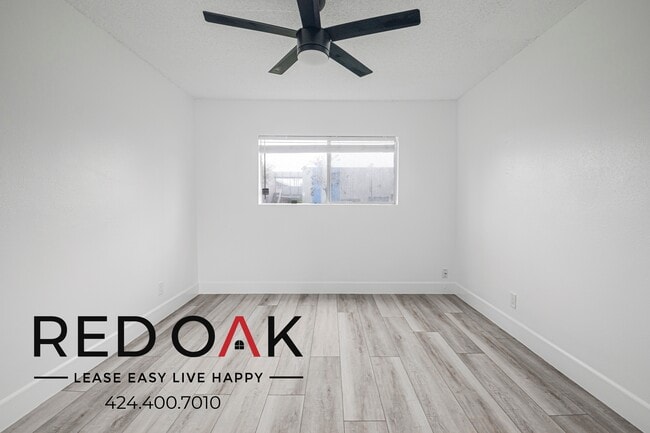 630 N Cerritos Ave in Azusa, CA - Foto de edificio - Building Photo