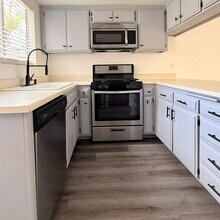 403 Tava Ln in Palm Desert, CA - Building Photo - Building Photo