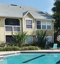 1055 S Hiawassee Rd, Unit 2022 in Orlando, FL - Building Photo