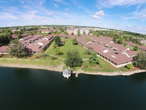 Forest Meadows Villas / 55 & Older Community in Medina, OH - Building Photo - Building Photo