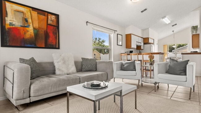 property at 2600 Avondale Ct