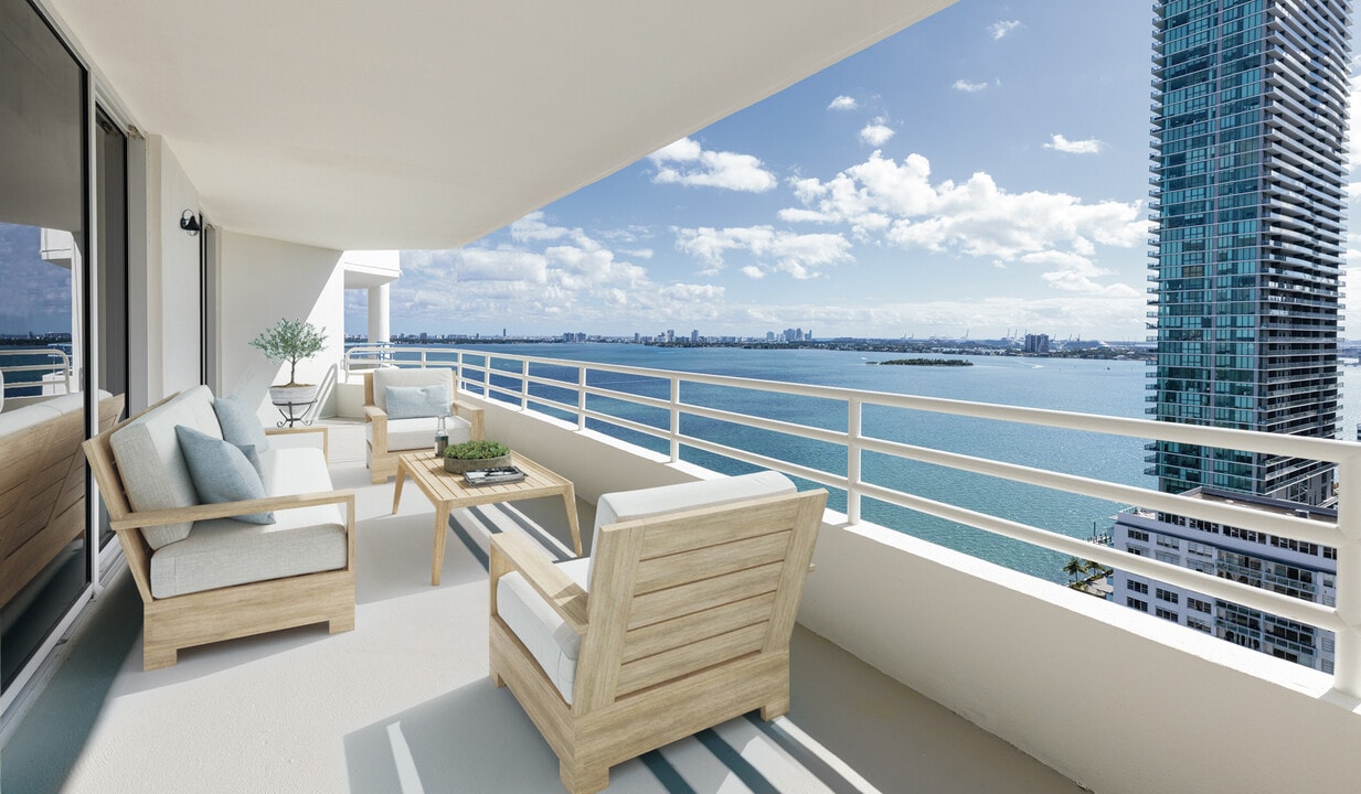 The Hamilton in Miami, FL - Building Photo