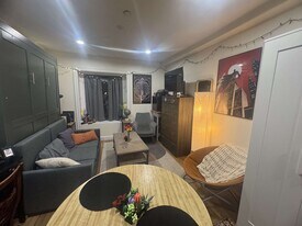 150 W 127th St in New York, NY - Building Photo