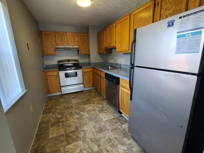 48 Peninsula Pl, Unit 1