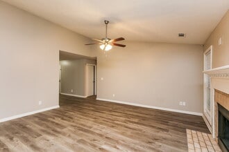 1394 Luther Way in Lawrenceville, GA - Building Photo - Building Photo