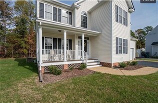 2532 Woodman Trace Dr in Glen Allen, VA - Building Photo