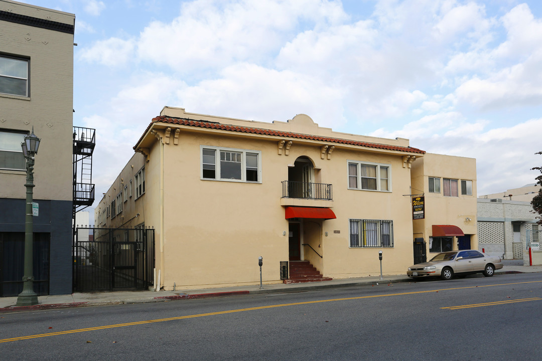 Wilcox Apartments in Los Angeles, CA - Foto de edificio