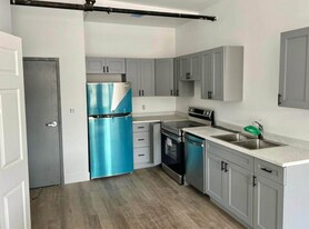 203 Wentworth St in Saint John, NB - Building Photo